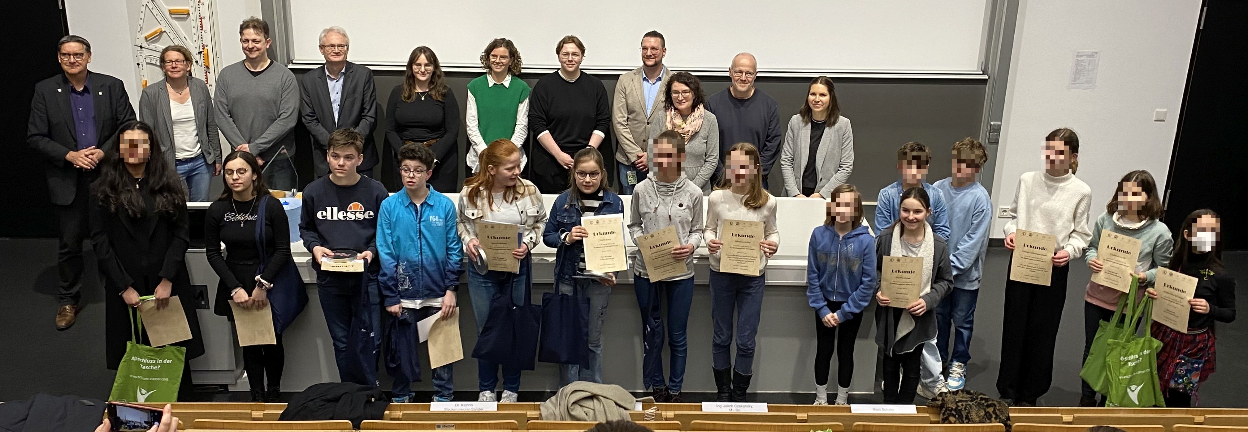 Mittelhess MINT Nacht 2024 Bild 2 bearbeitet