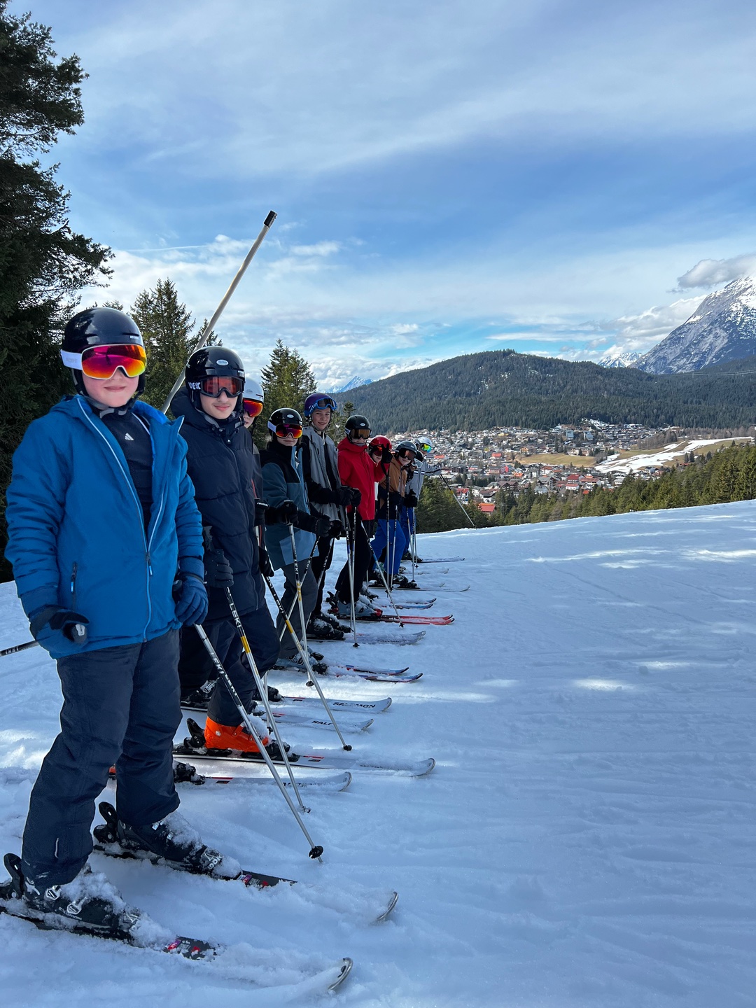 73A3CBE6 C344 463D BCD7 675164DCE240