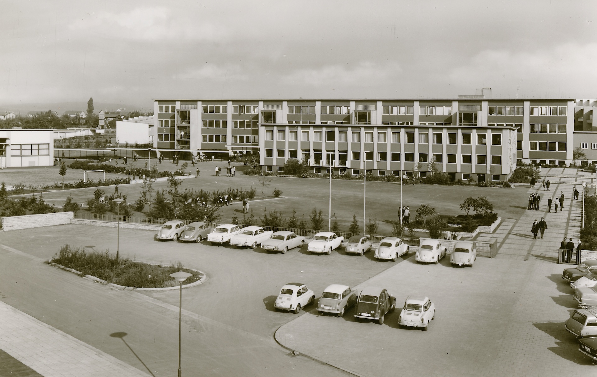 Zur Geschichte des LLG